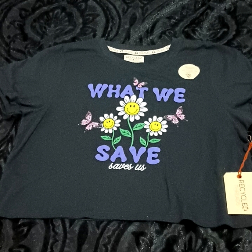 🆕 Recycle threads what we safe crop top